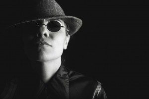 black-and-white-portrait-of-man-in-borsalino-hat